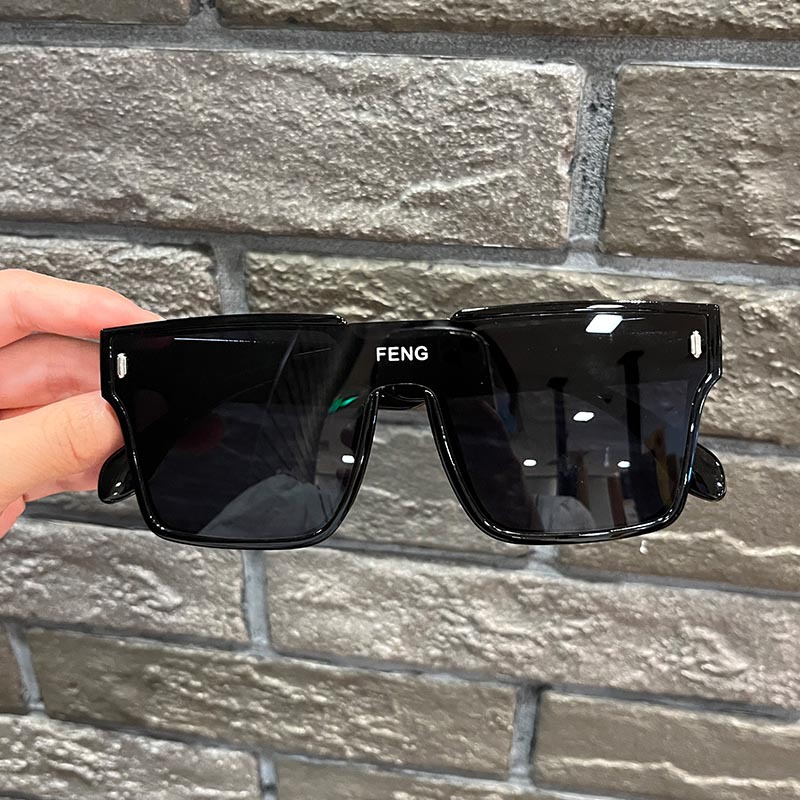 New Kids Sunglasses Fashion Street Shooting Tiktok Same Style Large Frame Internet-Famous Glasses Uv Protection Anti-Glare Wholesale