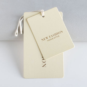 女装吊牌定 制服装吊牌设计通用产品标签纸饰品内衣卡牌订 制