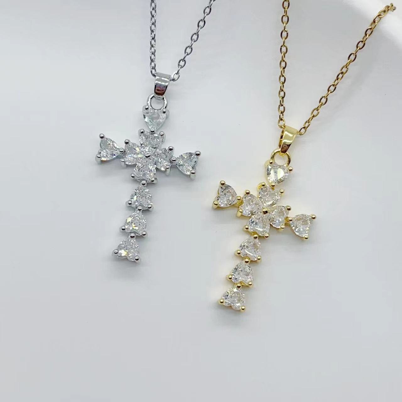 Europe and America Cross Border New Product Best-Selling Copper Zircon Cross Necklace Creative Fashion Fashionmonger All-Match Necklace Accessories