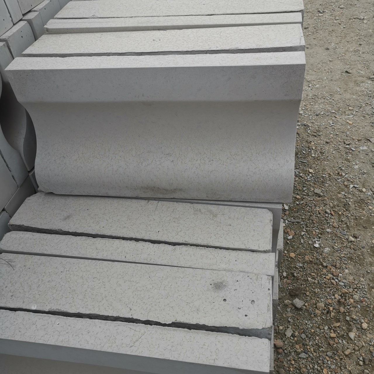 0成交0平方米水泥制品路沿石 厂家批发定制混凝土路缘石砂浆路侧石