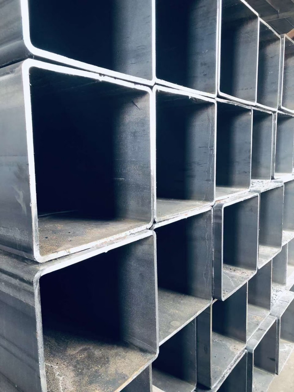现货镀锌黑方管 矩形热镀锌方矩管q235b大口径 支持定做-阿里巴巴