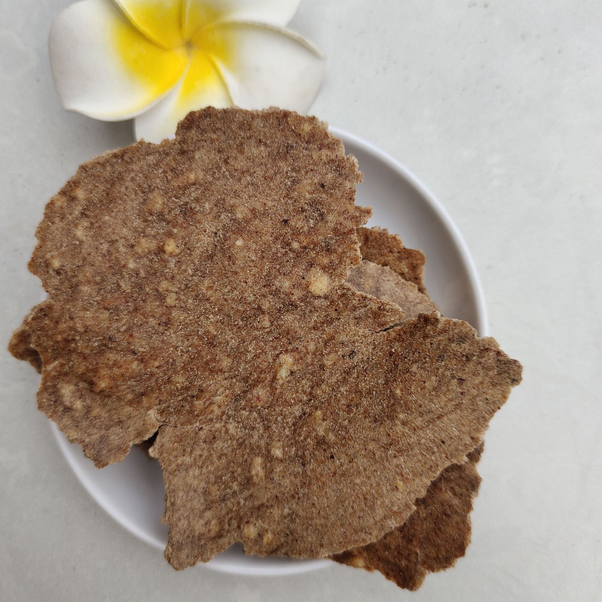 厂家现货销售花生粕 菜籽饼 家畜家禽饲料 蛋白饲料添加花生粕