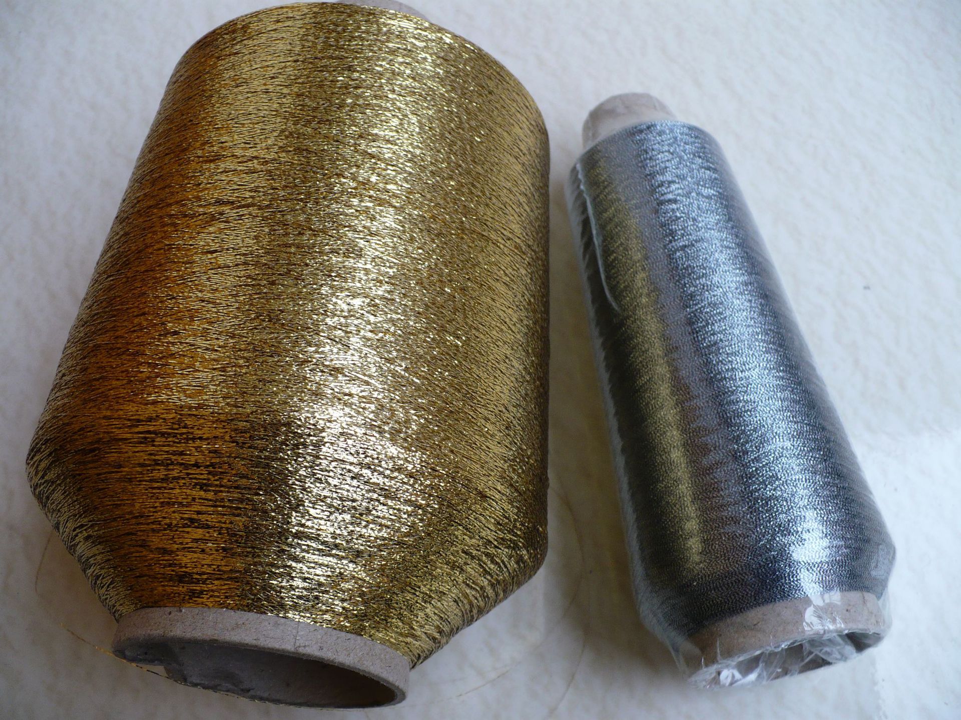 两根银箔丝合并刺绣缝纫电车线浅金葱线两根合并刺绣ab彩缝纫线