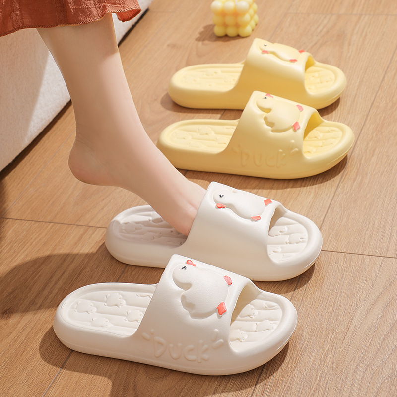2024新款小鸭子拖鞋女eva厚底踩屎感居家日系少女纯色凉拖鞋批发