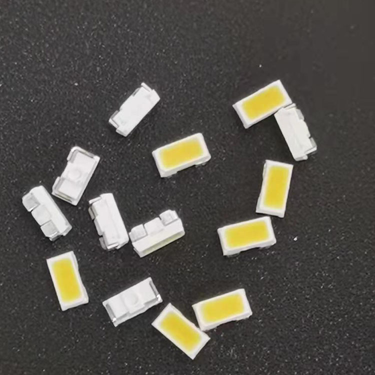 3014贴片灯珠led侧面暖白贴片灯珠3014暖白光01w色温32003700k