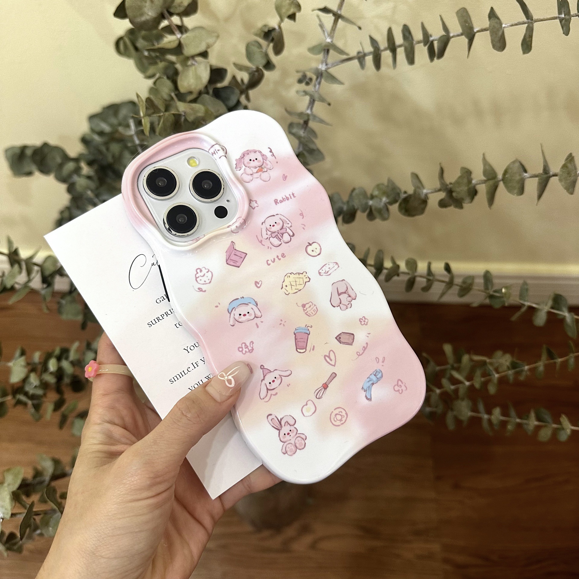 粉色渐变卡通兔子适用iphone14pro max苹果15手机壳13/12波浪菲林