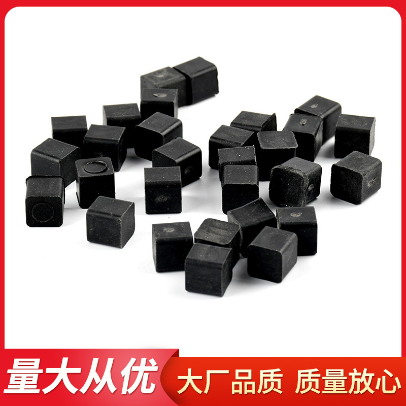 供应瓷砖背胶垫块刷胶晾干涂抹胶隔离垫片材瓷砖垫块粒瓷砖垫块