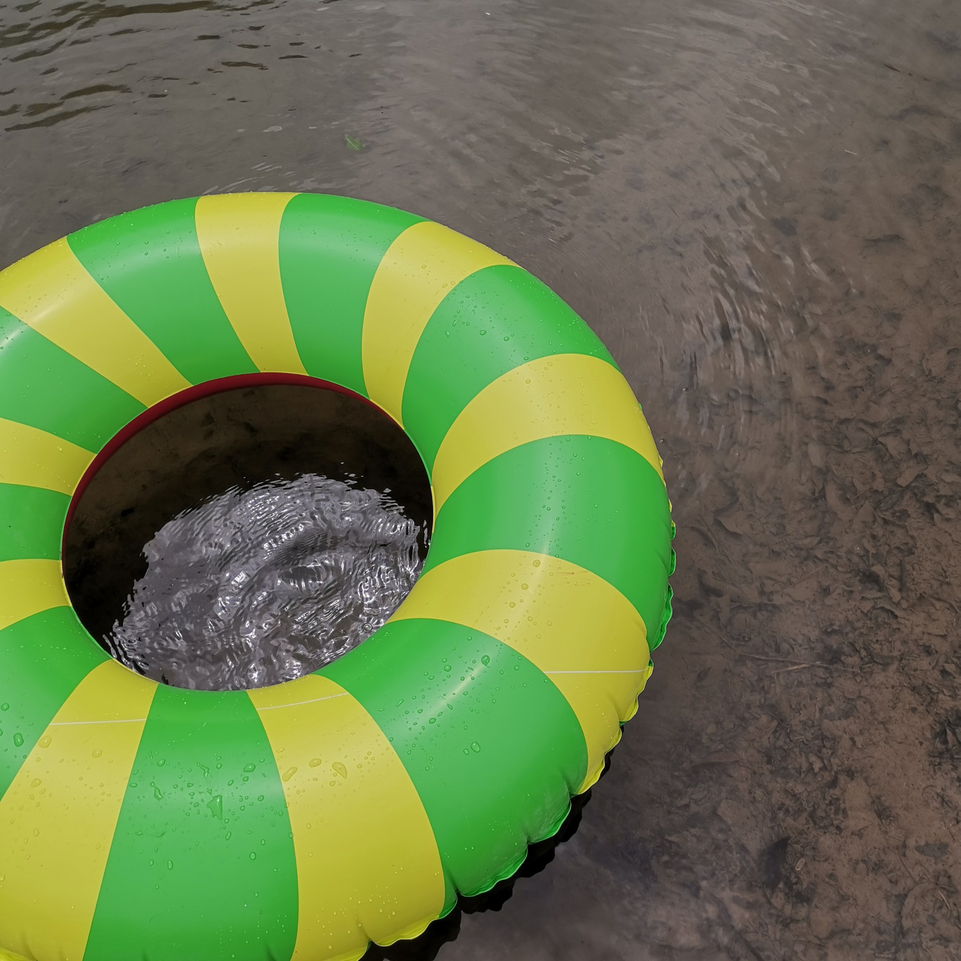 大西瓜儿童游泳圈加厚腋下圈男童救生圈宝宝坐圈加大宝宝游泳圈
