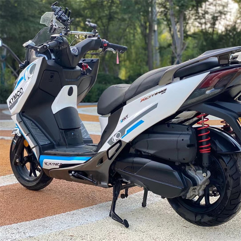 二手光阳赛艇300巡航大踏板电喷水冷旅行大船250越野摩托车带手续