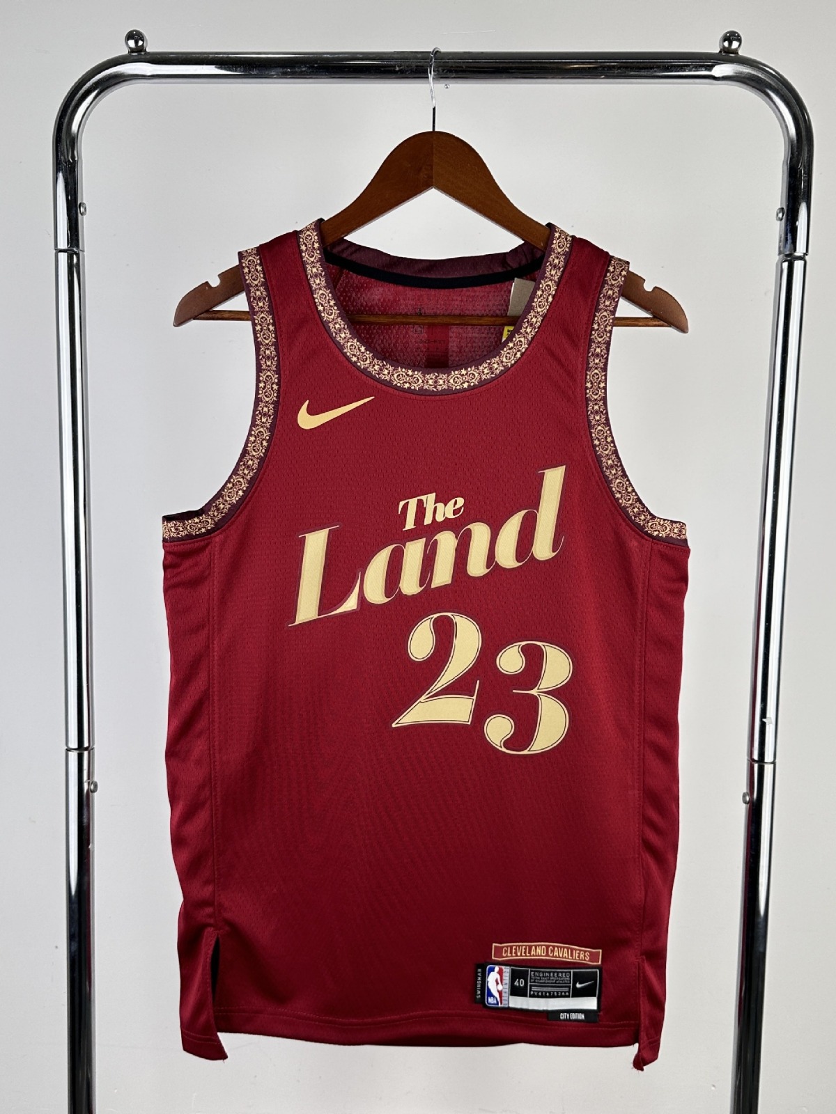 24赛季骑士队城市版23号詹姆斯10号加兰45号米切尔2号欧文nba球衣