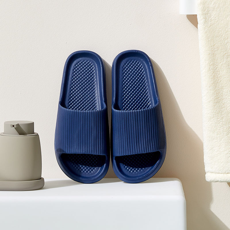 Slip-on Slippers Men's Summer Indoor Platform Couple Bathroom Bath Non-Slip Household Slippers Women's Outdoor Wear