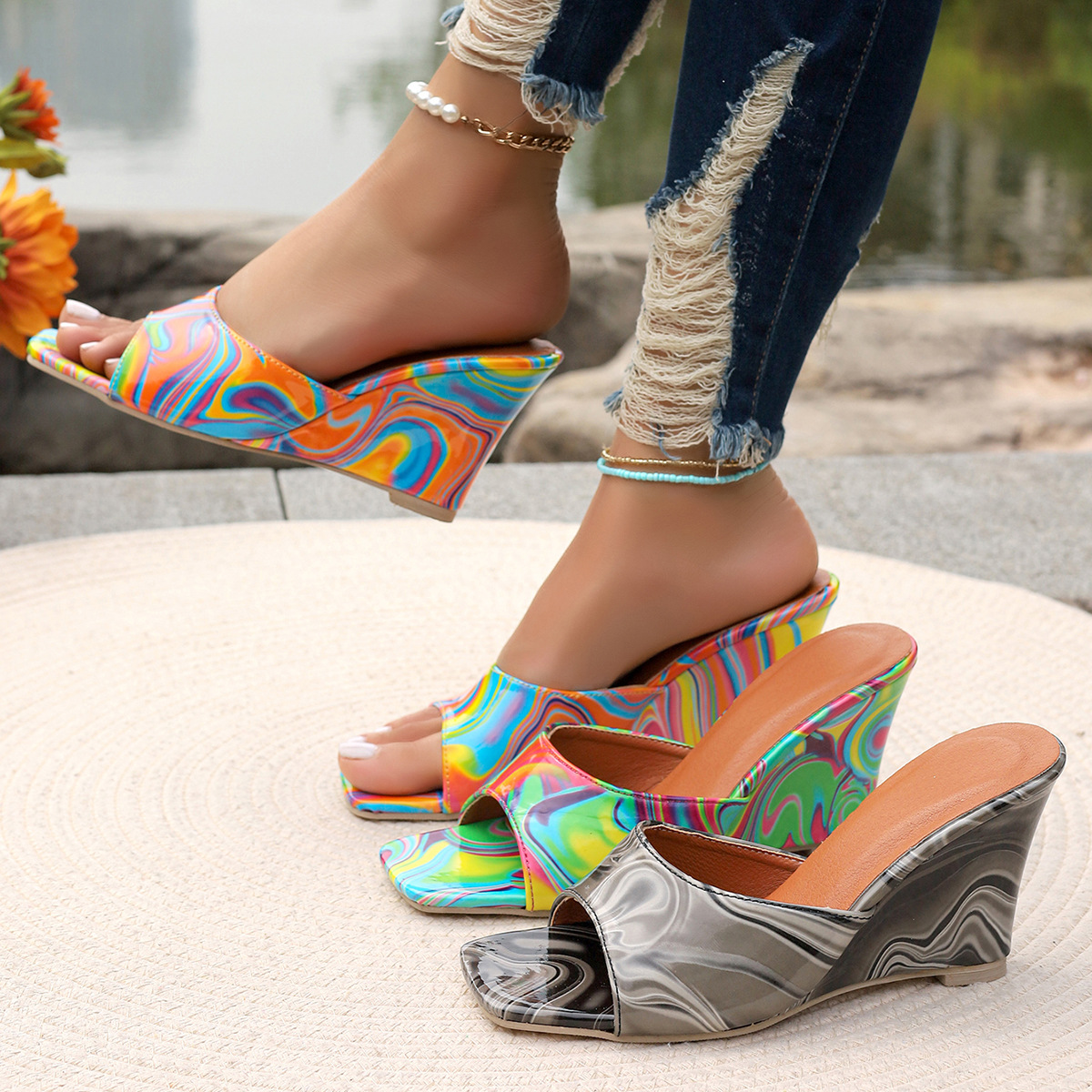 新款欧美新款2024夏季坡跟高跟拖鞋女时尚露趾凉鞋外贸大码凉拖女