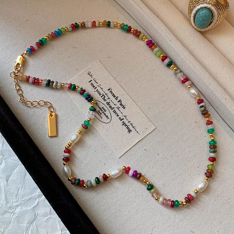 2024新款珍珠项链女夏季彩色串珠颈链气质百搭锁骨链工厂批发