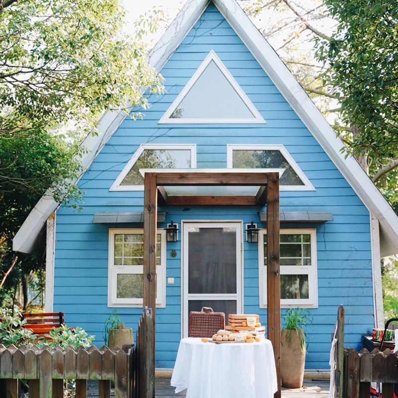 定制户外农家乐移动防腐木房子小木屋别墅材料山庄民宿组装售货亭