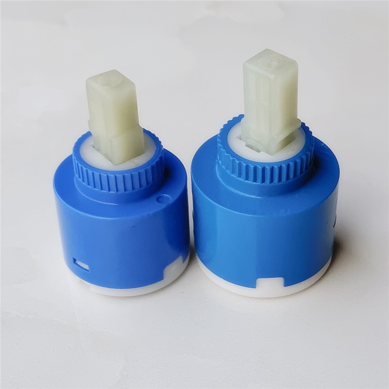 厂家销售 混水阀阀芯冷热水陶瓷片阀芯35-40mm厨用脸盆水龙头配件
