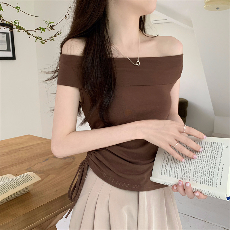 纯欲一字肩褶皱侧面抽绳设计显瘦露肩t恤女夏季2023新款短袖上衣