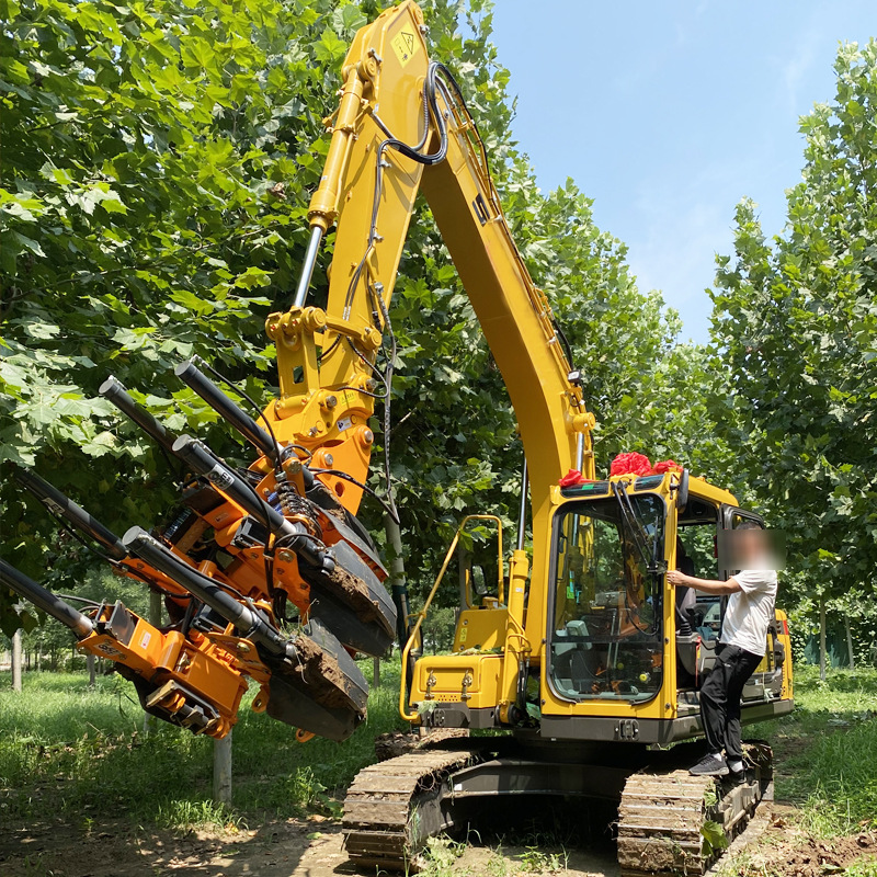 挖掘机带前端挖树机头 园林机械大型移树机 新款挖树机械图片