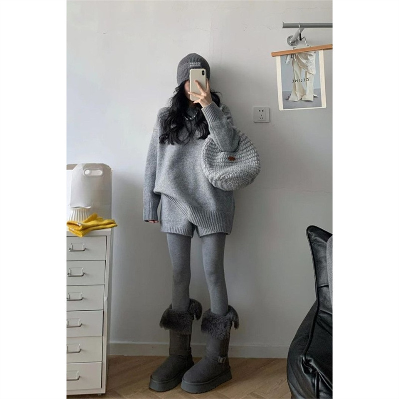 复古纯色时尚套装女秋冬季新款韩系宽松慵懒风毛衣显瘦短裤两件套