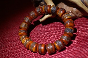 保真藏传佛珠天然西藏牦牛骨头骨嘎巴拉灵骨单圈手-阿里巴巴