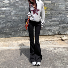 美式黑色微喇西装裤女秋季2023年新款低腰设计感显瘦休闲喇叭裤子