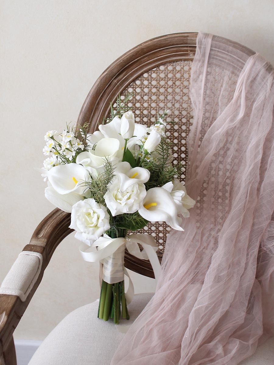 仿真花玫瑰马蹄莲绢花新娘婚庆婚礼结婚手捧花摄影影楼领证拍照花