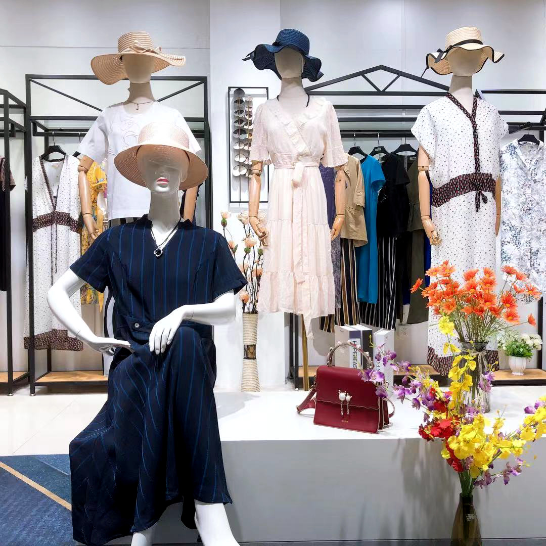 大码女装歌曼莉&角度夏装 品牌折扣连衣裙休闲时尚服饰一手货源