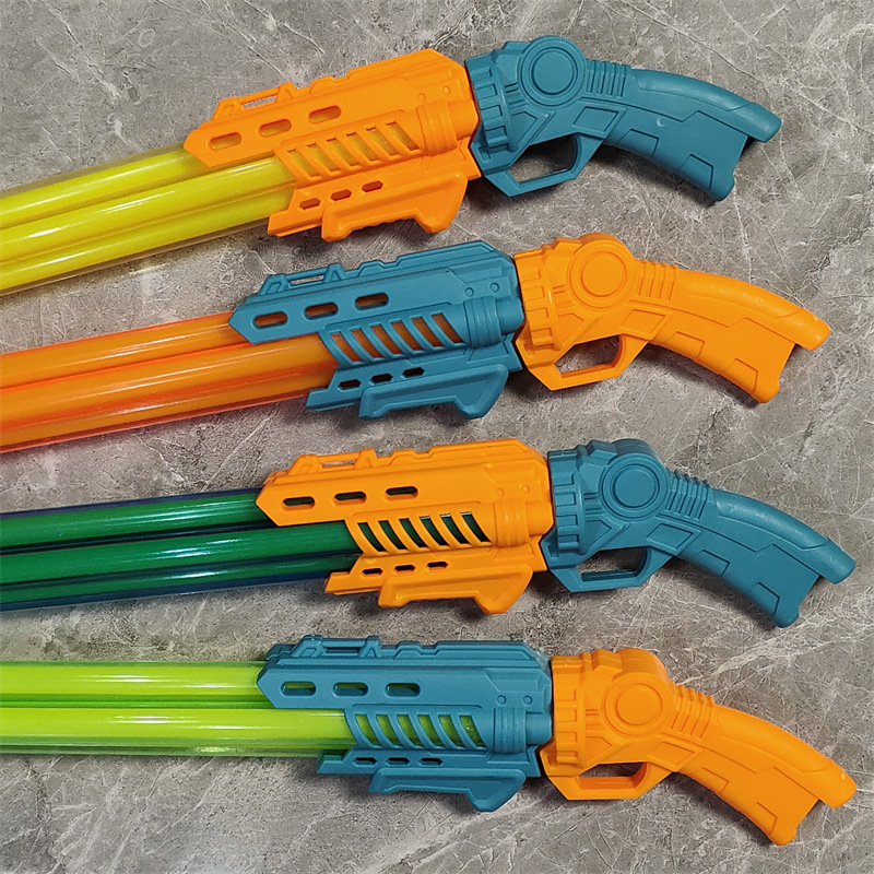 新款大号四管猎枪儿童户外戏水水枪泼水节玩具枪抽拉式漂流水枪 图片