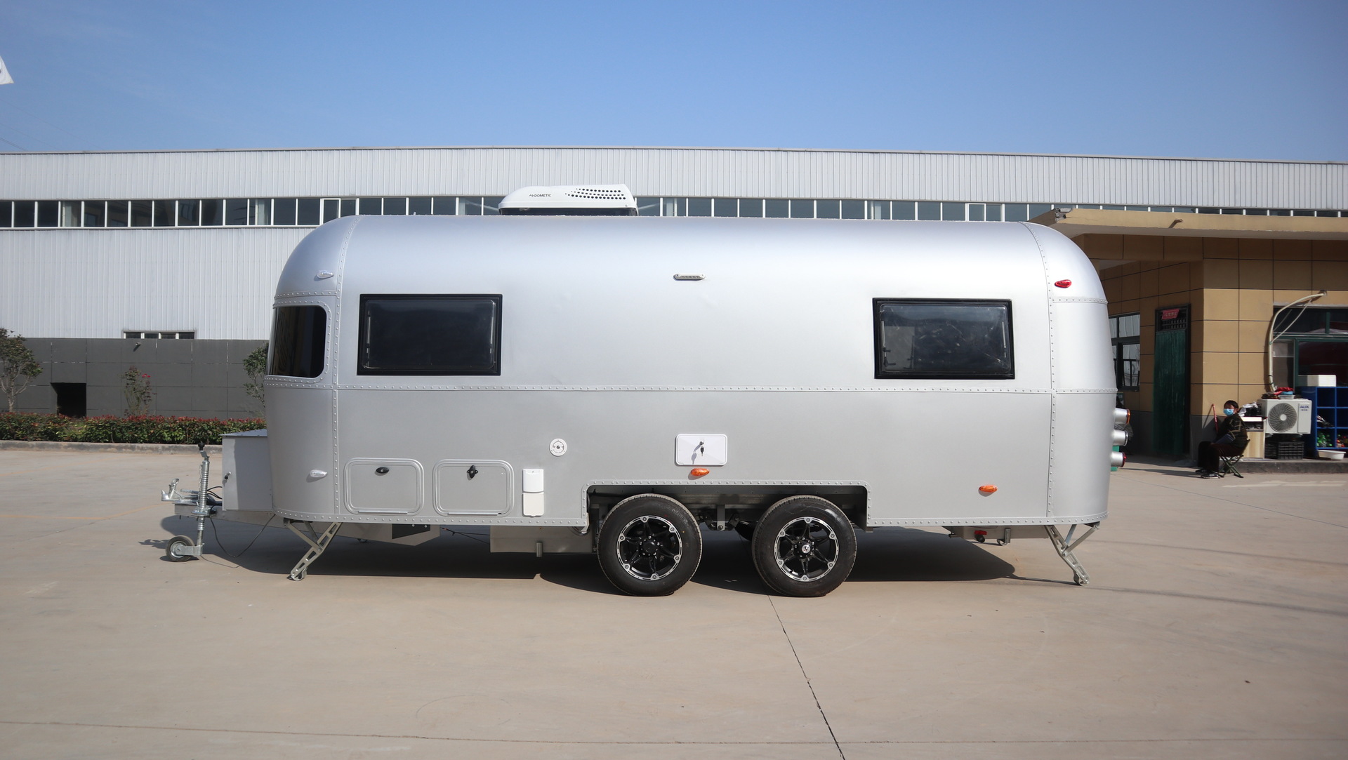 550sa标准照 营地拖挂式房车 旅居拖挂车拖拽式房车营地露营房车