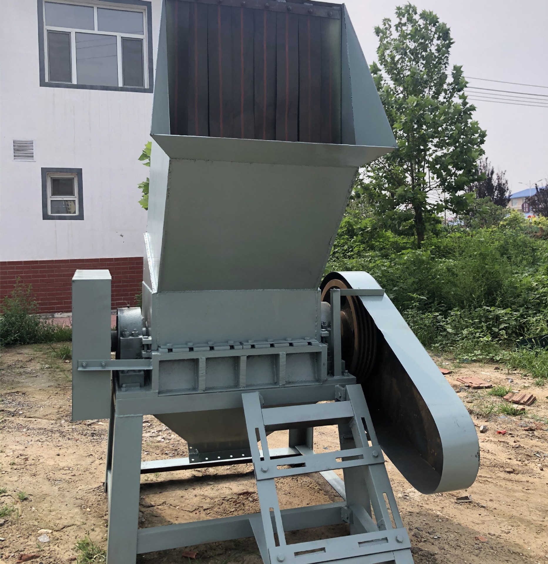 塑料破碎机·塑料瓶粉碎机·再生塑料粉碎清洗机塑钢·框子破碎机