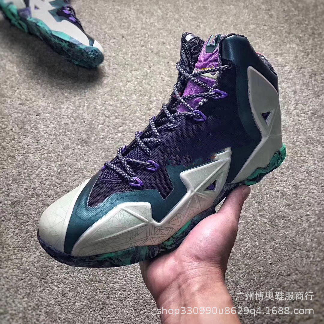 批发詹姆斯11代篮球男鞋鸳鸯全明星夜光实战圣诞涂鸦lbj18兵马俑