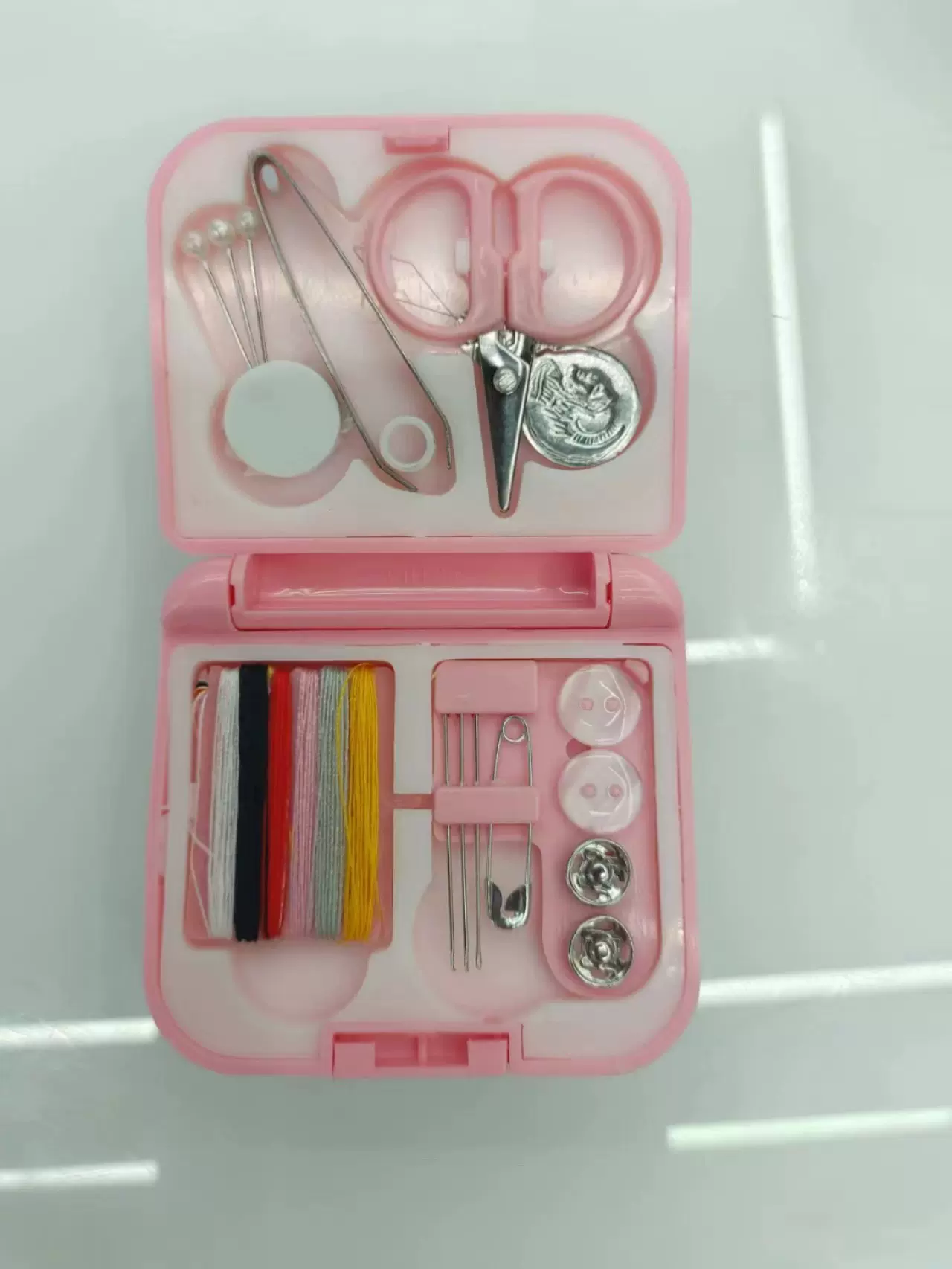 厂家直销旅行针线套装便捷式多种配件批发迷你手缝便携缝衣