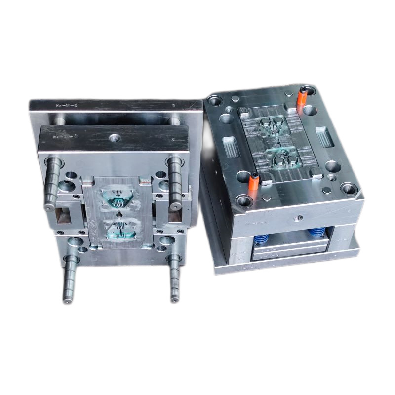 新能源电动汽车电机锂电池充放电300a大电流连接器接插头盖板模具