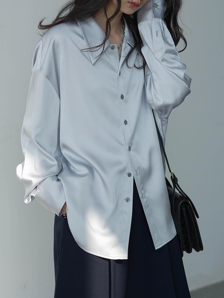 蓝灰拼接衬衣图片