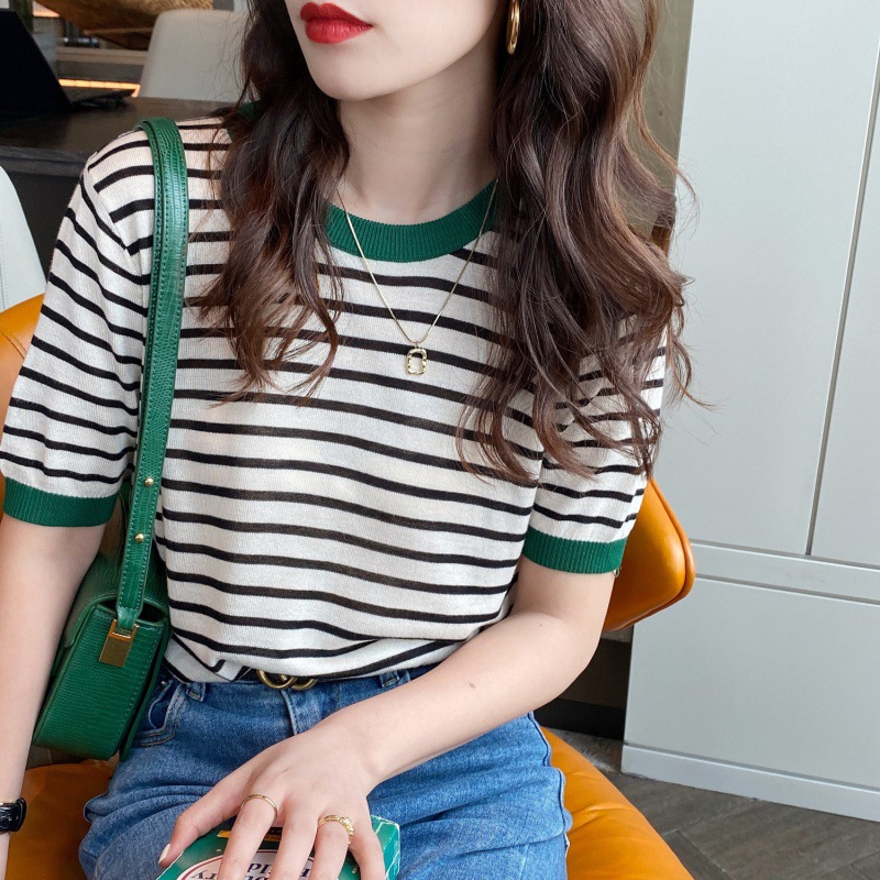 ice silk short sleeve sweater women‘s thin striped t-shirt large size korean style bottoming summer half sleeve short chic tops