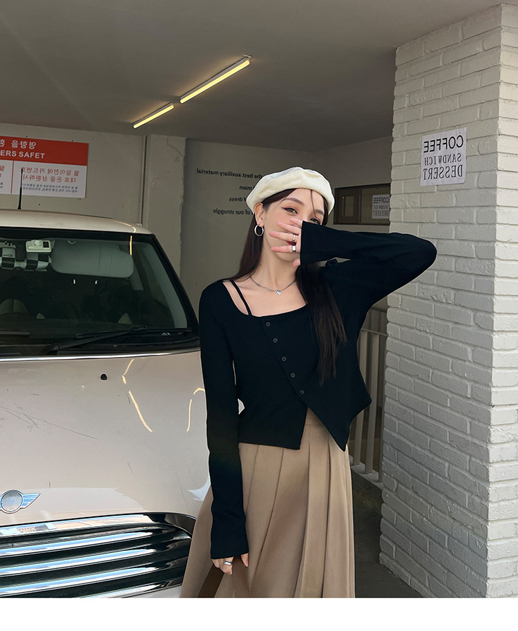 微胖mm大码不规则针织打底衫女2022年秋季新款纯色斜扣内搭上衣详情2