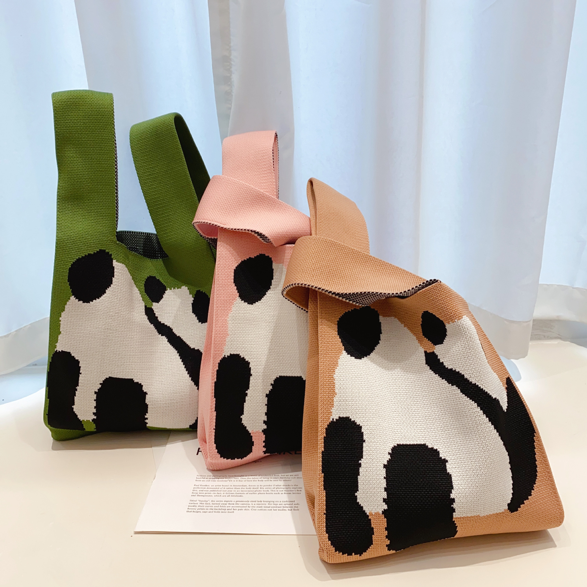 Cute and Sweet Panda Knitted Large Handbag Women's Woven Casual Vest Bag Large Capacity Bento Bucket Bag