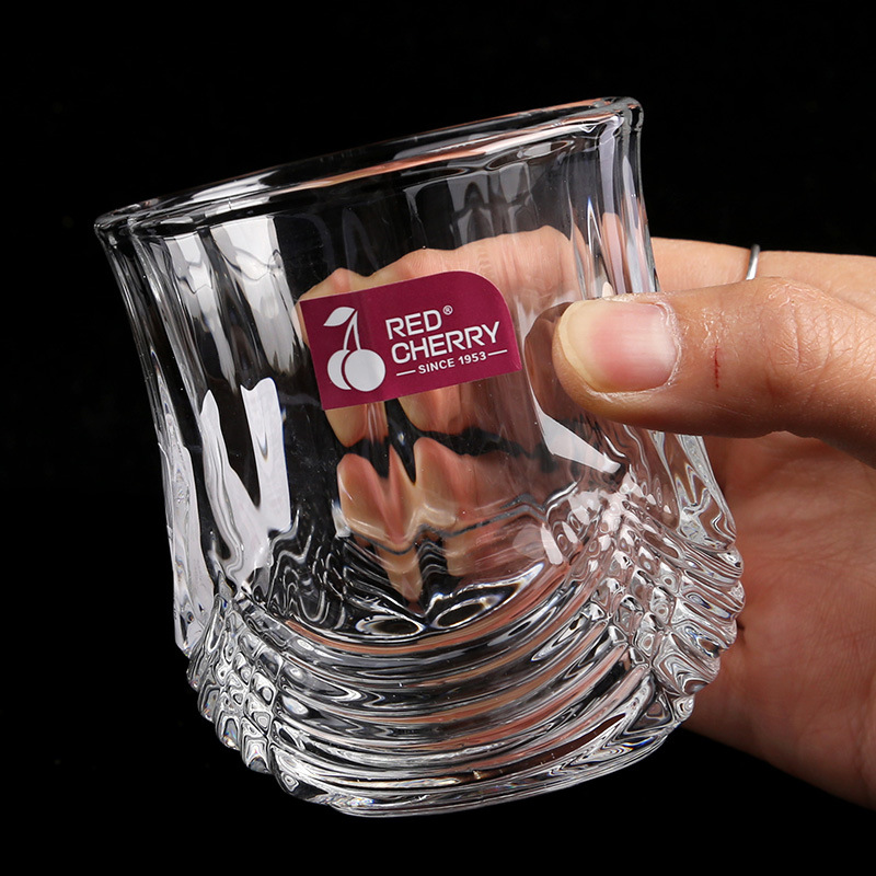 Factory Wholesale Glass Cup Whiskey Shot Glass Bar Beer Mug Embossed Pattern Glass Water Cup Breakfast Drink Cup