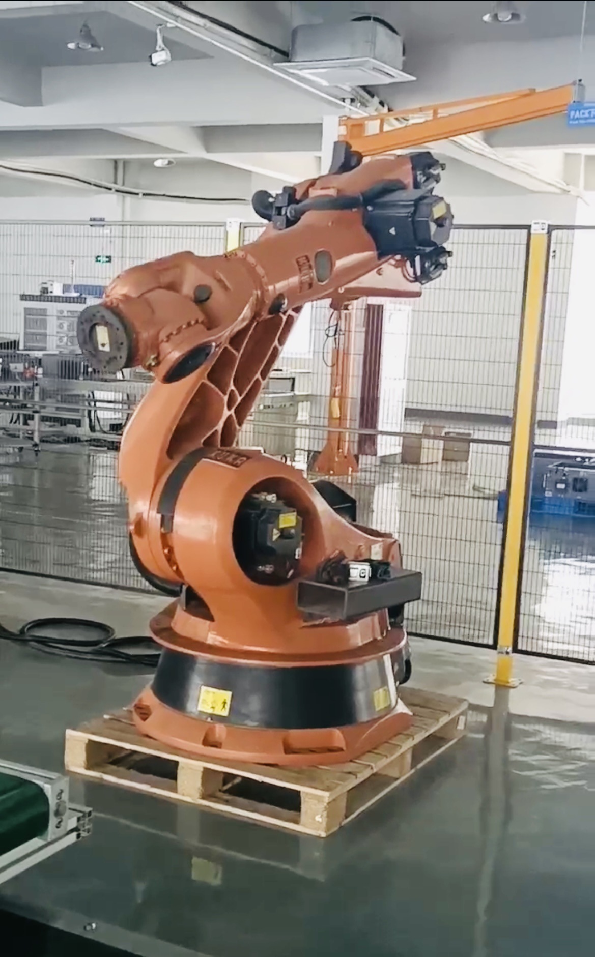 二手机器人德国库卡kuka210锂电池生产pack整线智能工业机器人