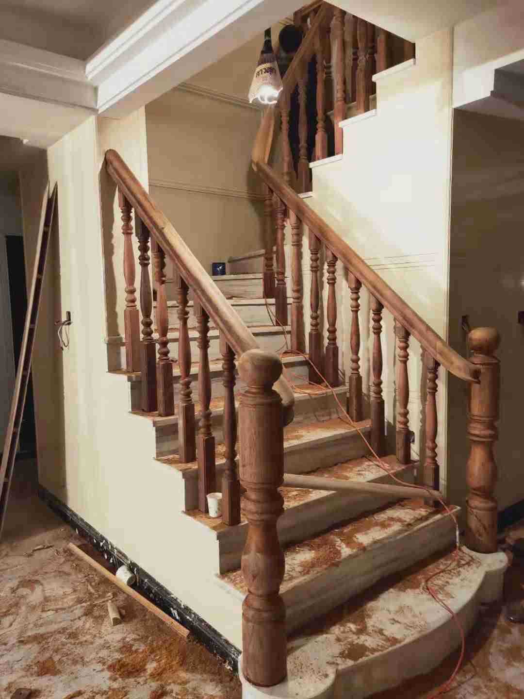 印尼菠萝格楼梯扶手,实木扶手,复式护栏,别墅红木栏杆.