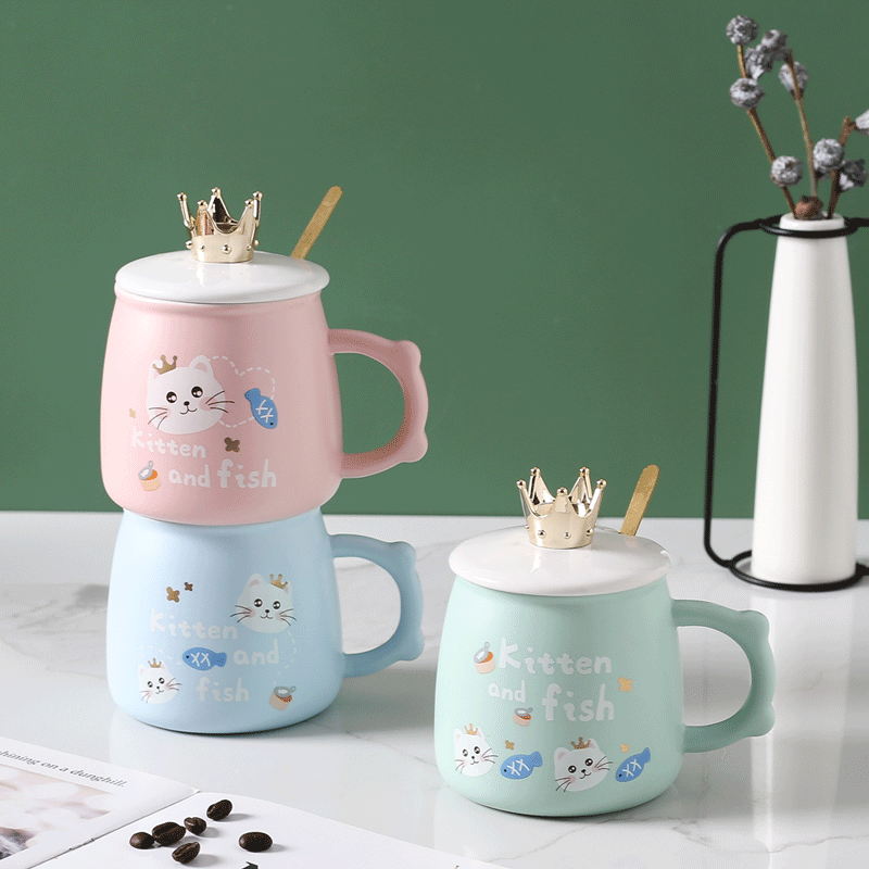 Fashion Crown Ceramic Cup with Cover Spoon Cartoon Couple Mug Wedding Shop Gift Cup Office Water Cup