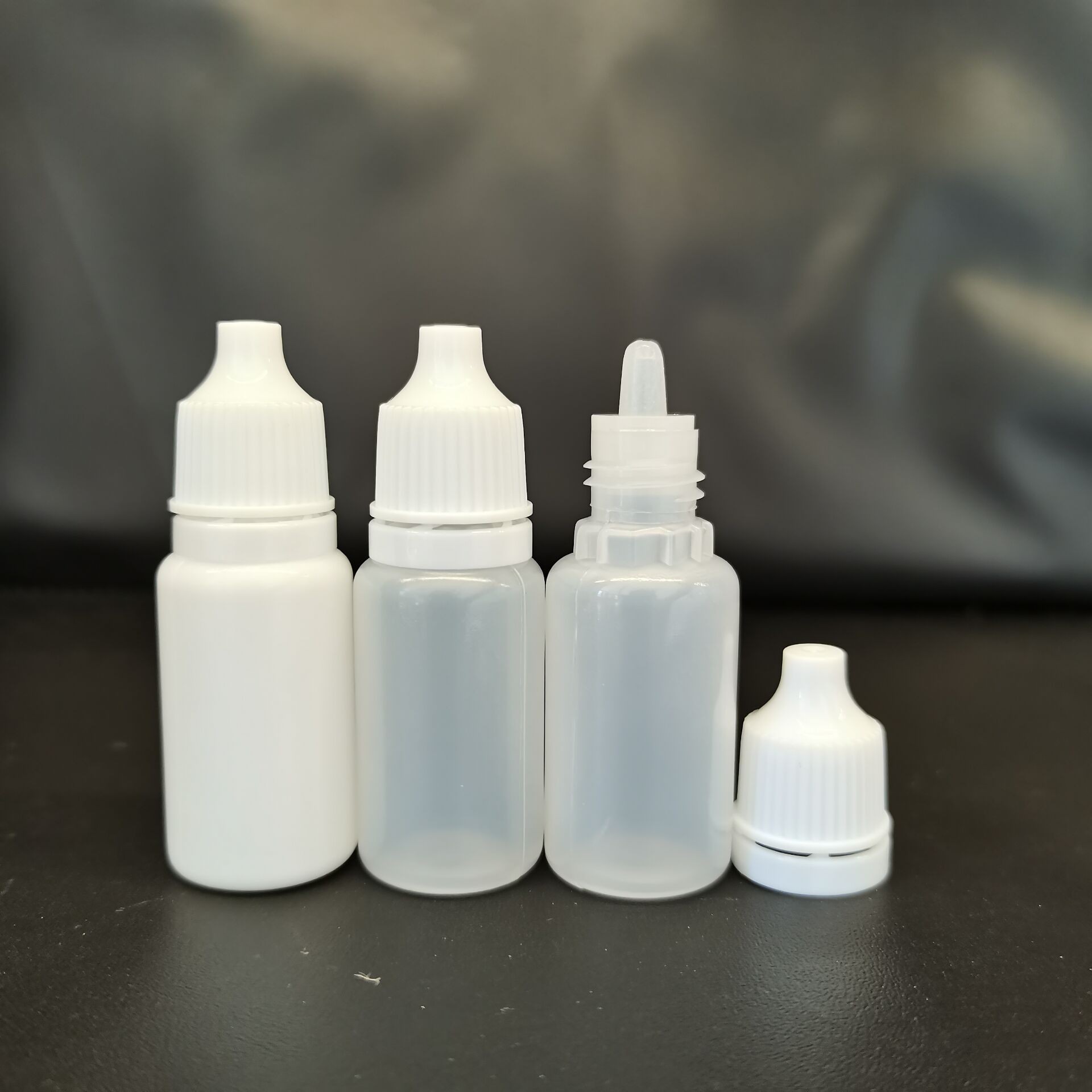 现货批发10ml眼药水瓶分装瓶 小滴瓶 pe挤压瓶 小药瓶