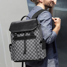 新款时尚男士双肩包潮流棋盘格大容量15.6寸电脑书包旅行真皮背包