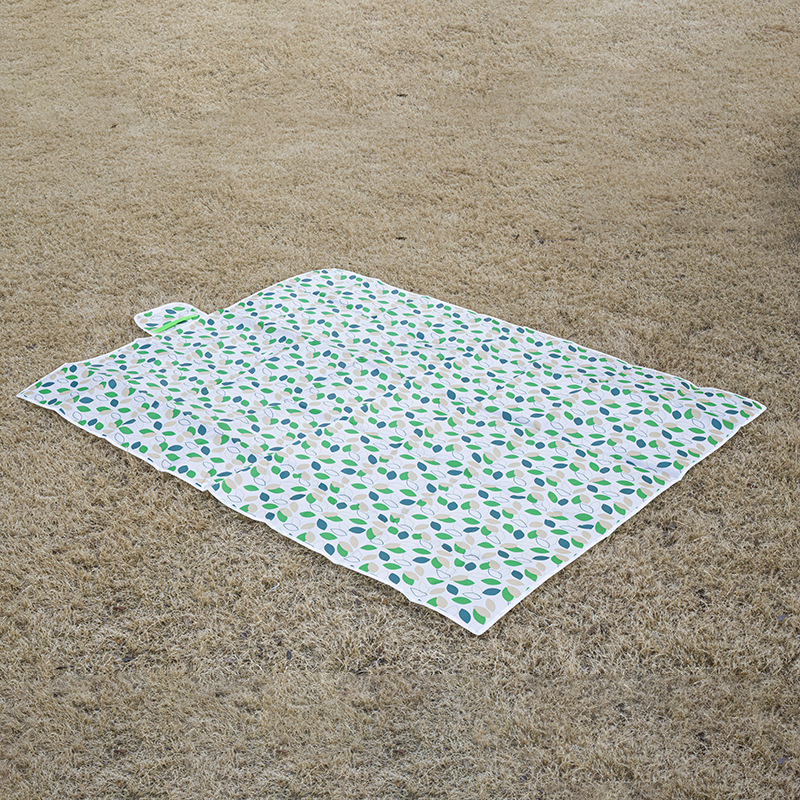 Outdoor Picnic Mat Picnic Moisture Proof Pad Oxford Cloth Moisture-Proof Picnic Mat Portable Folding Outing Mat Tent Floor Mat