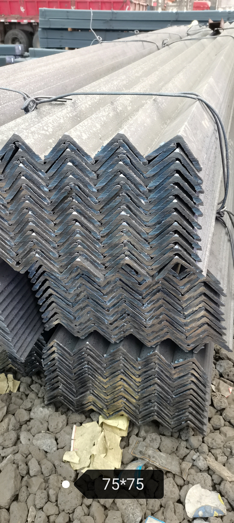 唐山角钢 电缆沟支架用输电塔避雷 工地预埋用镀锌角钢现货