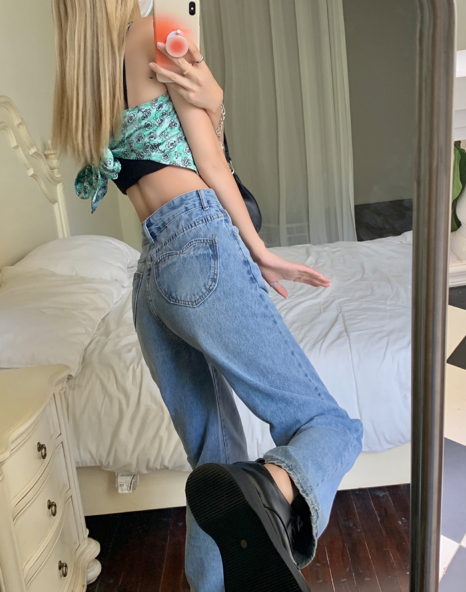 爱心高腰显瘦牛仔长裤女腰头镂空水洗百搭直筒裤子