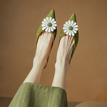法式懒人鞋一脚蹬尖头花朵淑女气质配裙子的鞋子晚风温柔单鞋平底