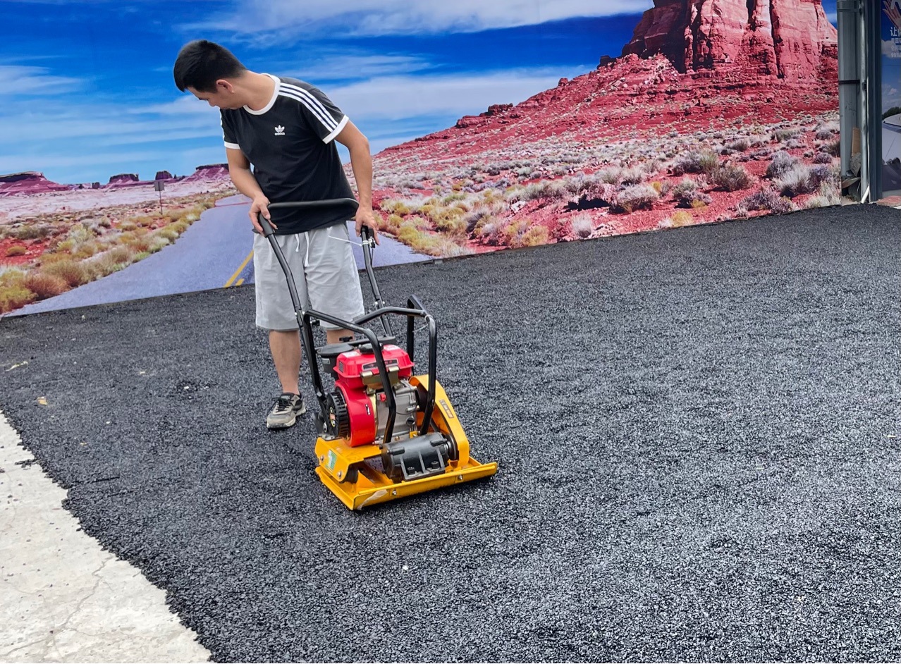 版小型手推式平板夯实机沥青路面压实机相似店铺>进入本店铺>厂房面积