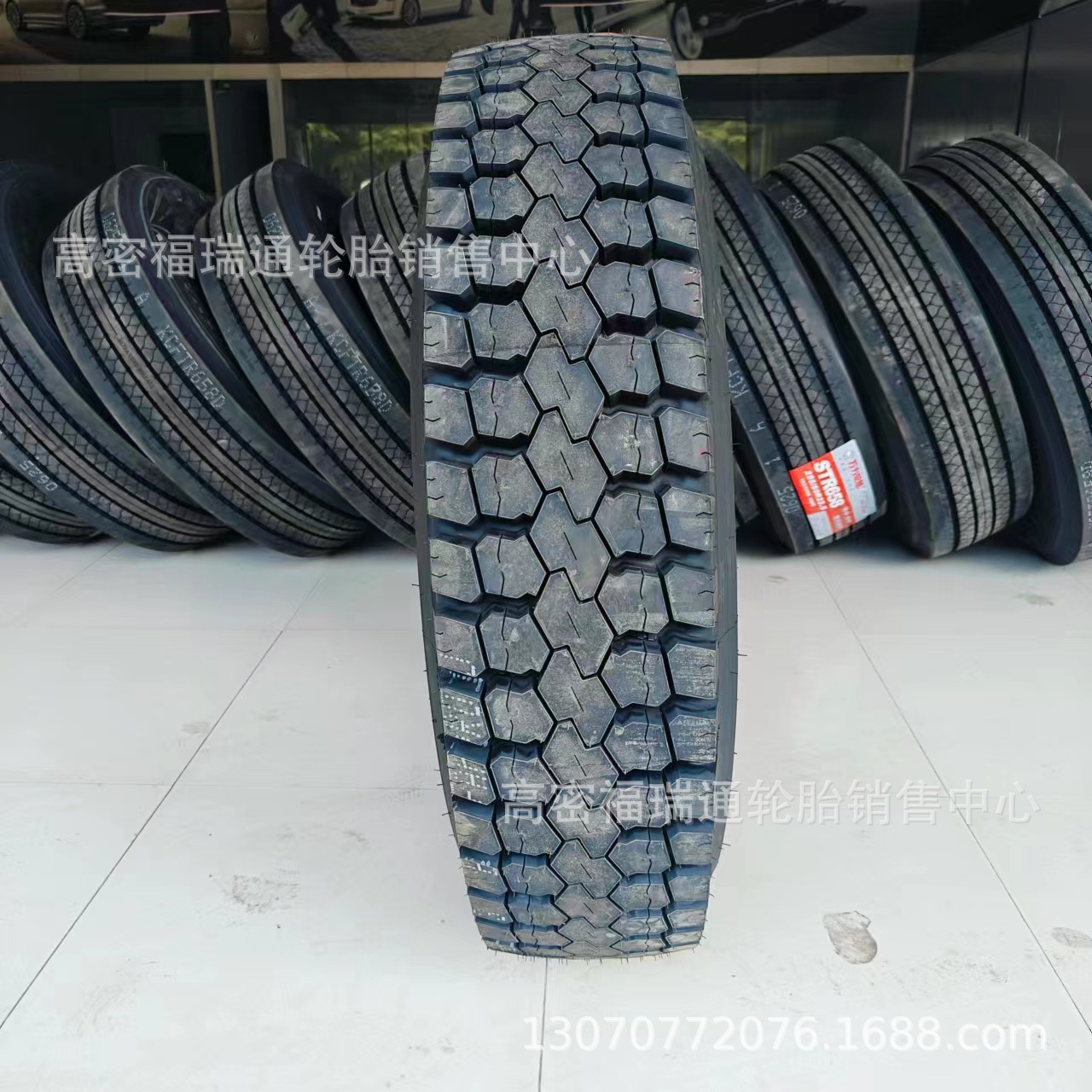 万力全新挂车卡车真空轮胎11r22.5矿山中花耐磨型轮胎11r22.