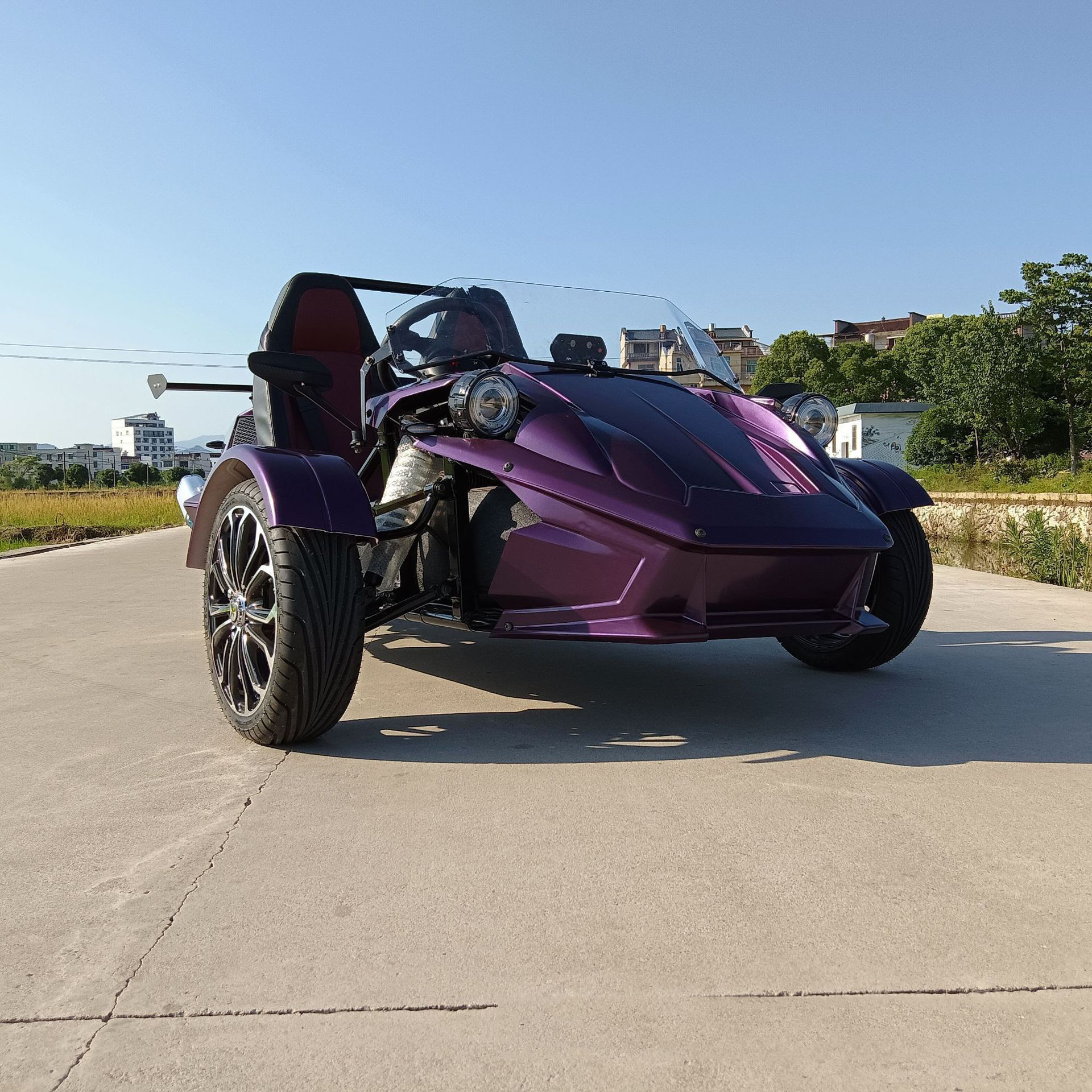 庞巴迪三轮摩托车沙滩车卡丁车农夫车全地形沙滩车摩托车越野车