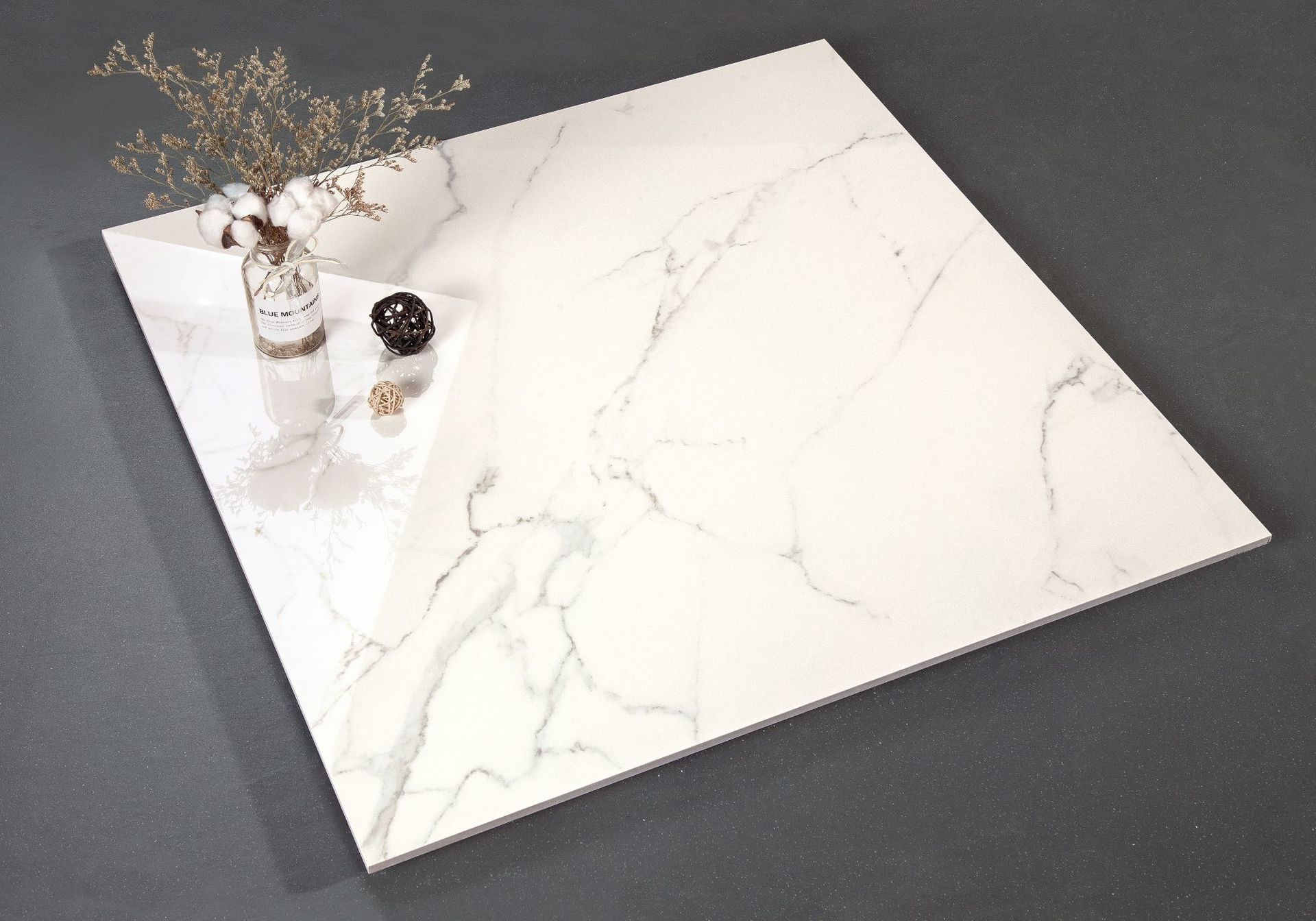 宏宇陶瓷客厅仿大理石地砖800x800瓷砖地面砖玻化砖地板砖 鱼肚白